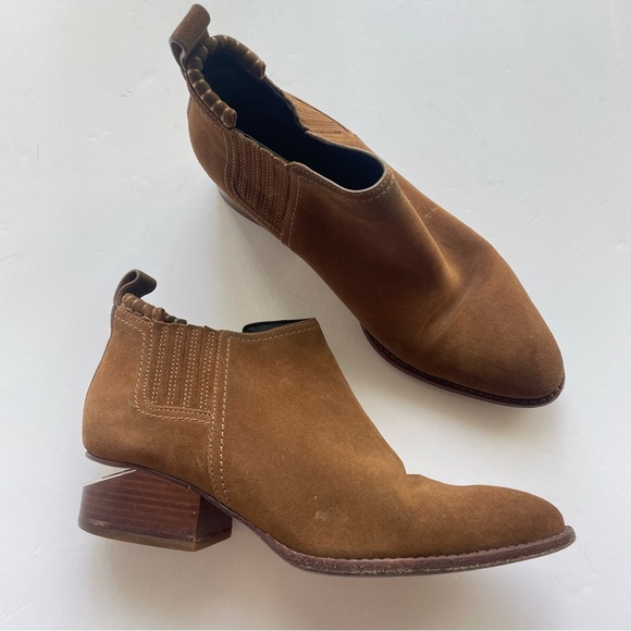 ALEXANDER Wang Brown Suede Kori Boots Size: US 7 /‎ 37 - Picture 1 of 8